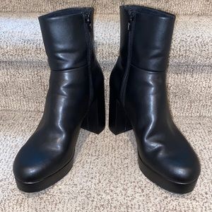 H&m platform boots - 41 / us 10